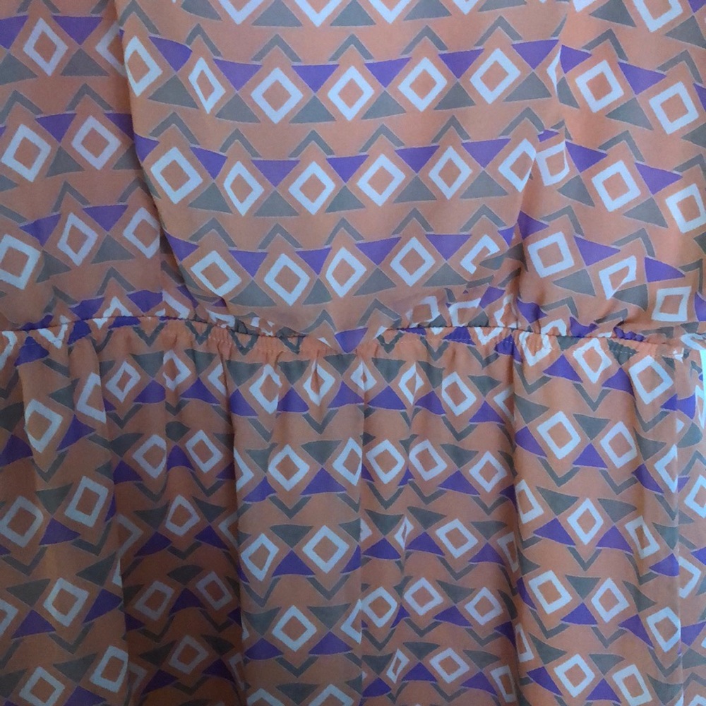 Pattern Dress - Picture 5 of 5